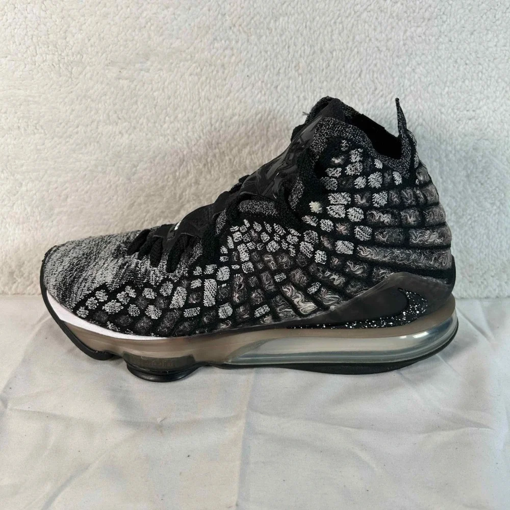 Nike LeBron 17 Black White Grey Basketball Shoes BQ3177-002 Mens 7.5